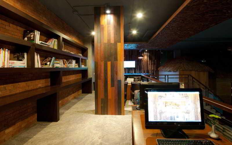 De Coze Hotel Patong Екстериор снимка
